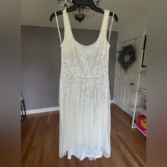 🌺 Adrianna Papell Beaded Shirred Mesh Dress With Sequins - Picture 7 of 9